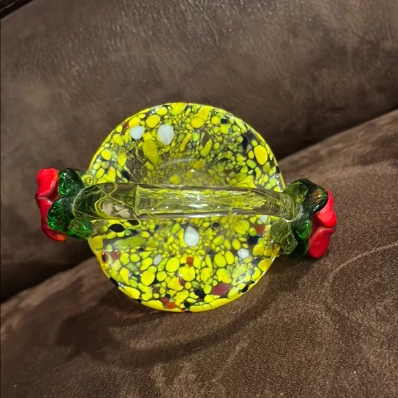 Glass Basket with Floral Accents EUC - Picture 5 of 9